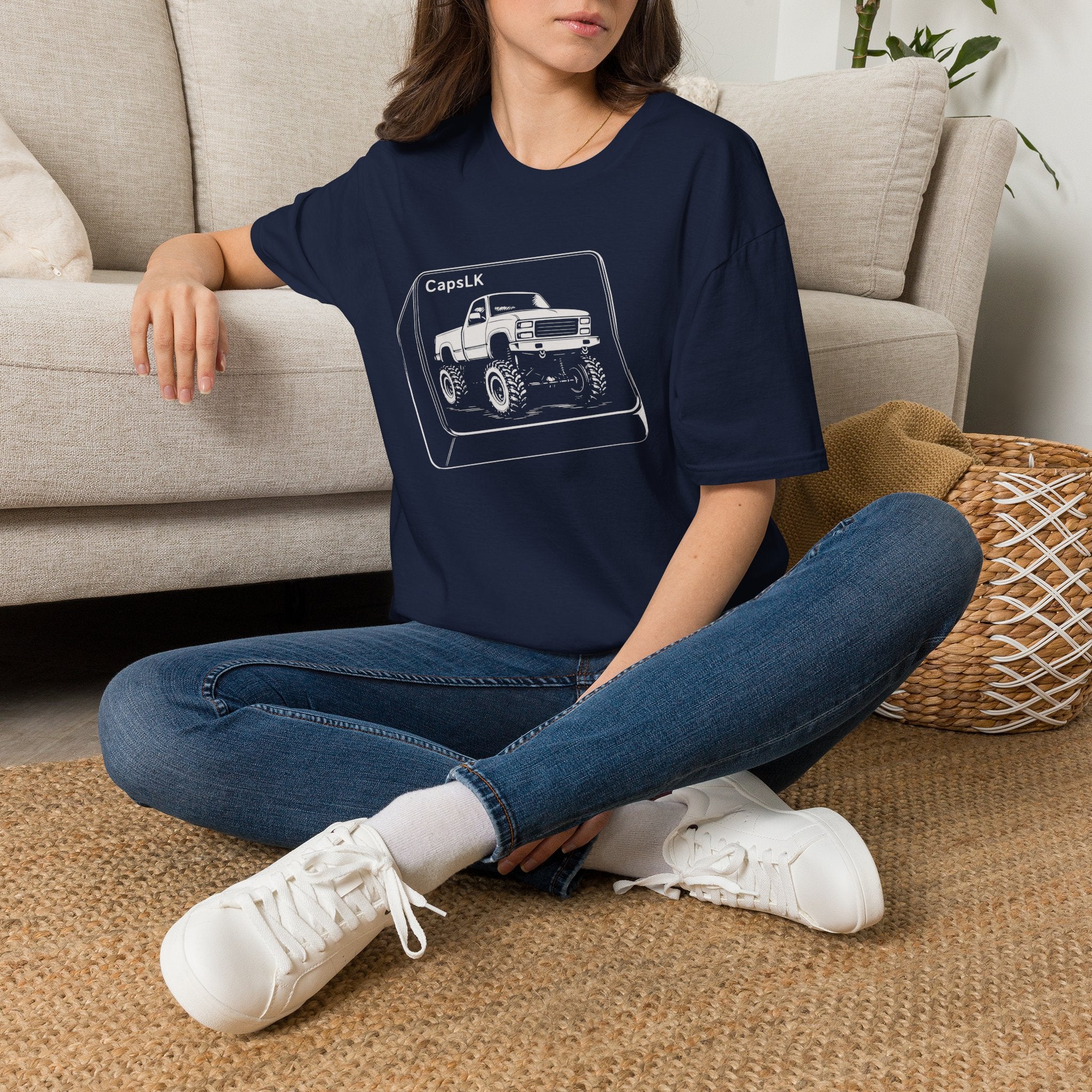 capslk outline T-Shirt